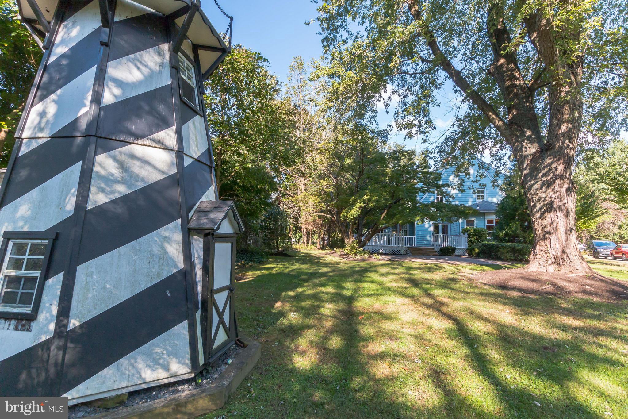 61 Church Road Arnold, MD 21012 - Photo 17 of 28 Rear yard, kids paradise......
