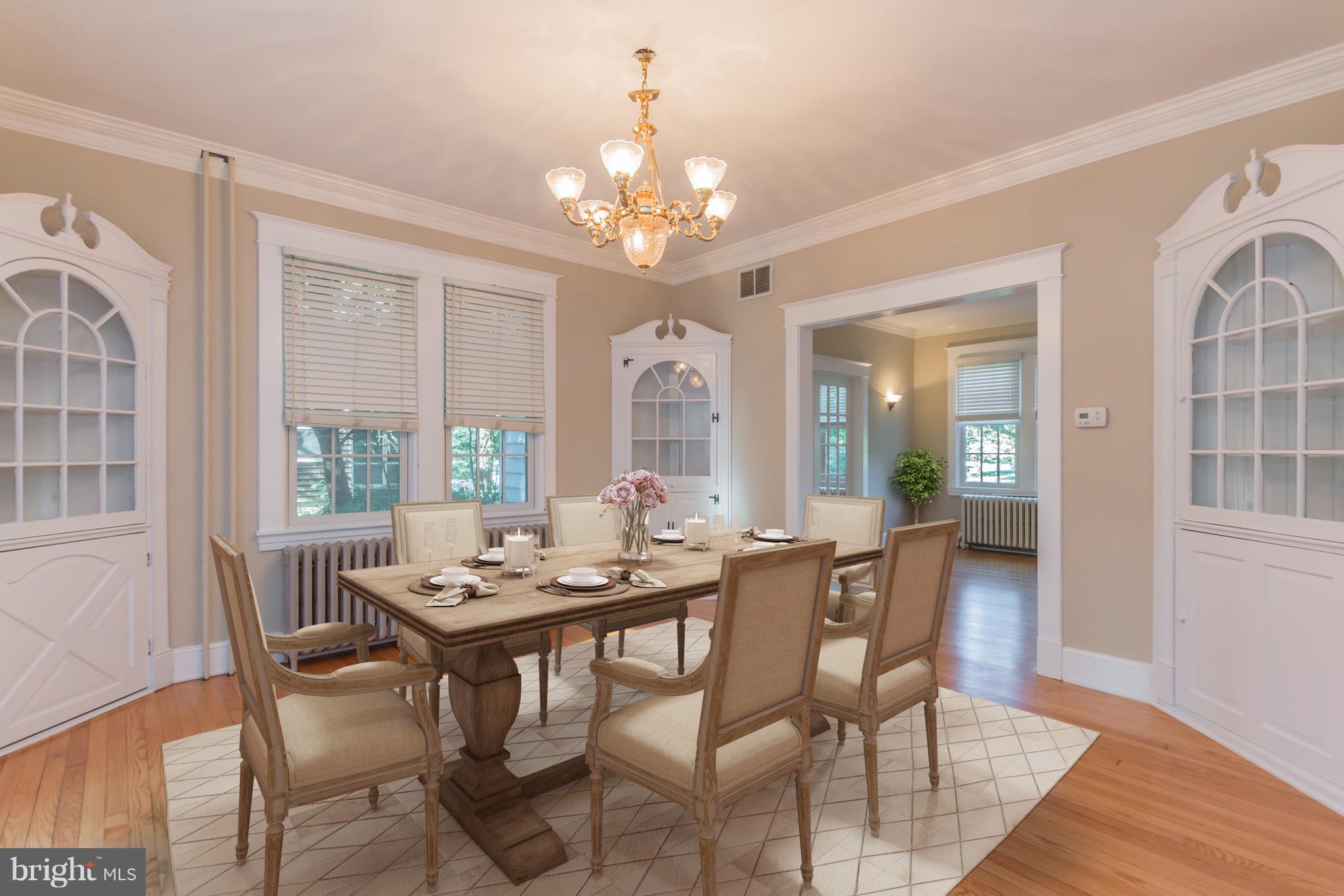 61 Church Road Arnold, MD 21012 - Photo 7 of 28 Dining room with built-ins