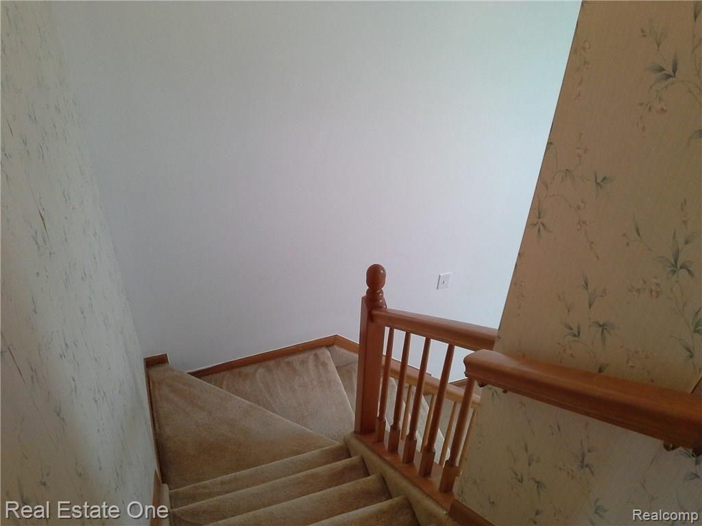 2577 South Commerce Road, Unit 11 Wolverine Lake, MI 48390 - Photo 34 of 57