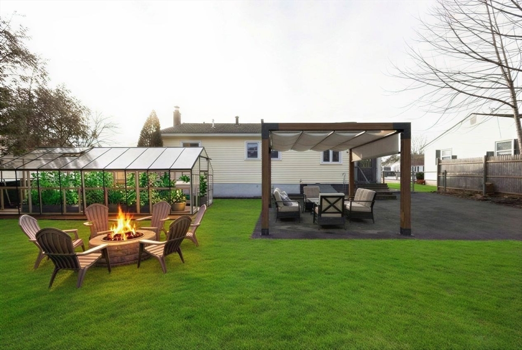 10 Longmeadow Drive Wareham, MA 02571 - Photo 3 of 13