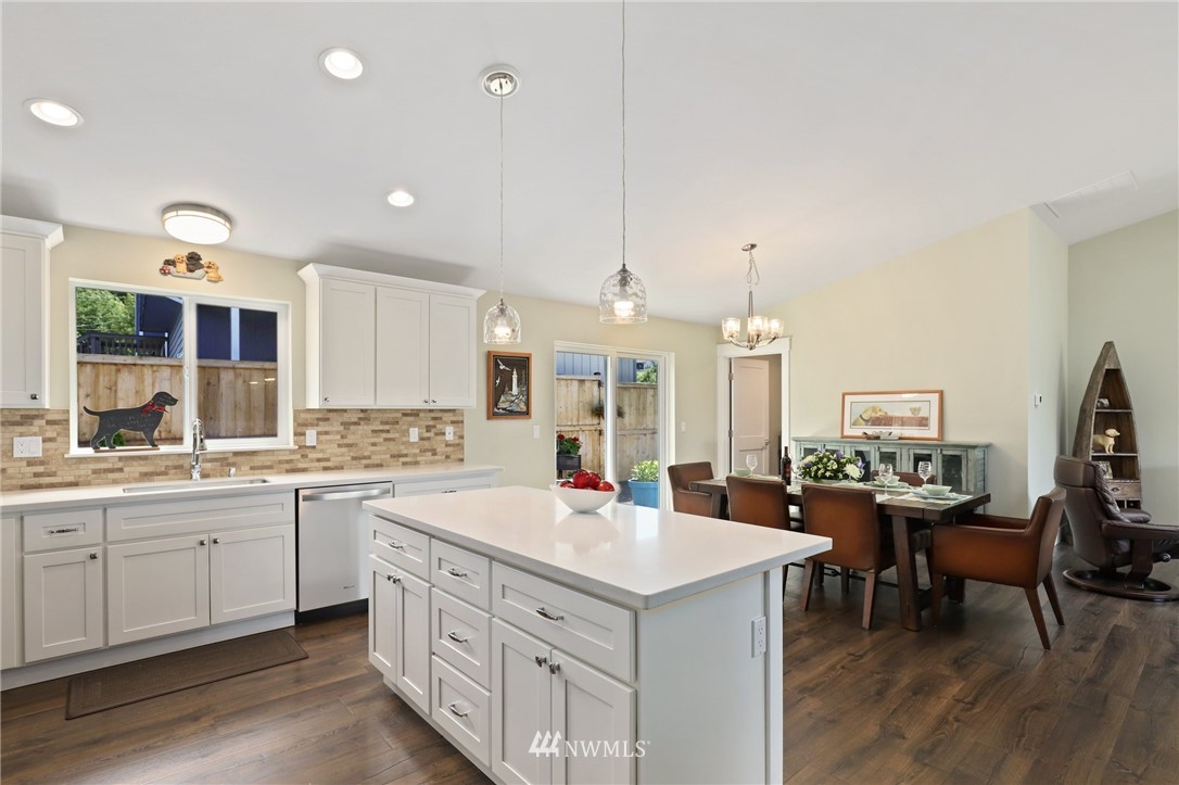 38300 Buck Road Northeast Hansville, WA 98340 - Photo 12 of 30 Gallery Image 12