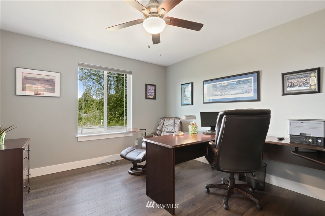 38300 Buck Road Northeast Hansville, WA 98340 - Photo 15 of 30 Gallery Image 15