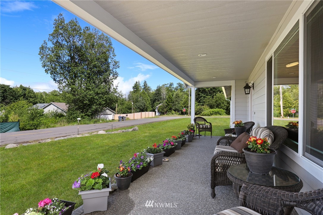 38300 Buck Road Northeast Hansville, WA 98340 - Photo 4 of 30 Gallery Image 4