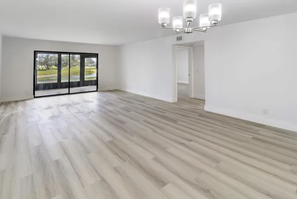 $2,400 | 7270 Ashford Place, Unit 106, Delray Beach, FL 33446