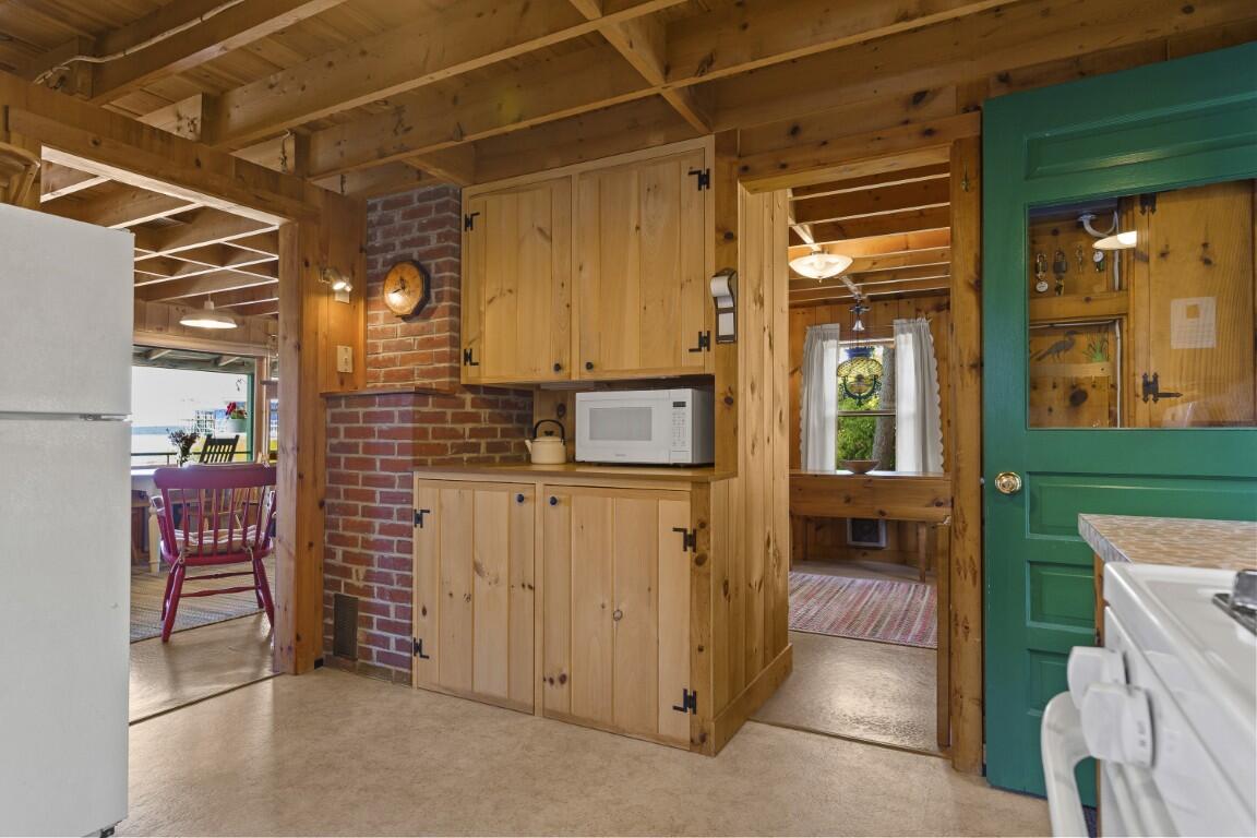 236 Dogfish Head Road Southport, ME 04576 - Photo 8 of 63 8