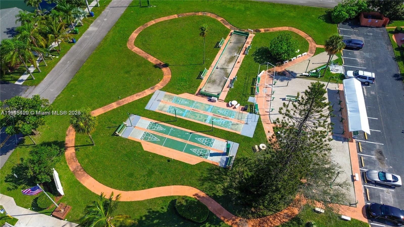 900 Southwest 10th Terrace, Unit 14S Hallandale Beach, FL 33009 - Photo 23 of 31 an aerial view of a house