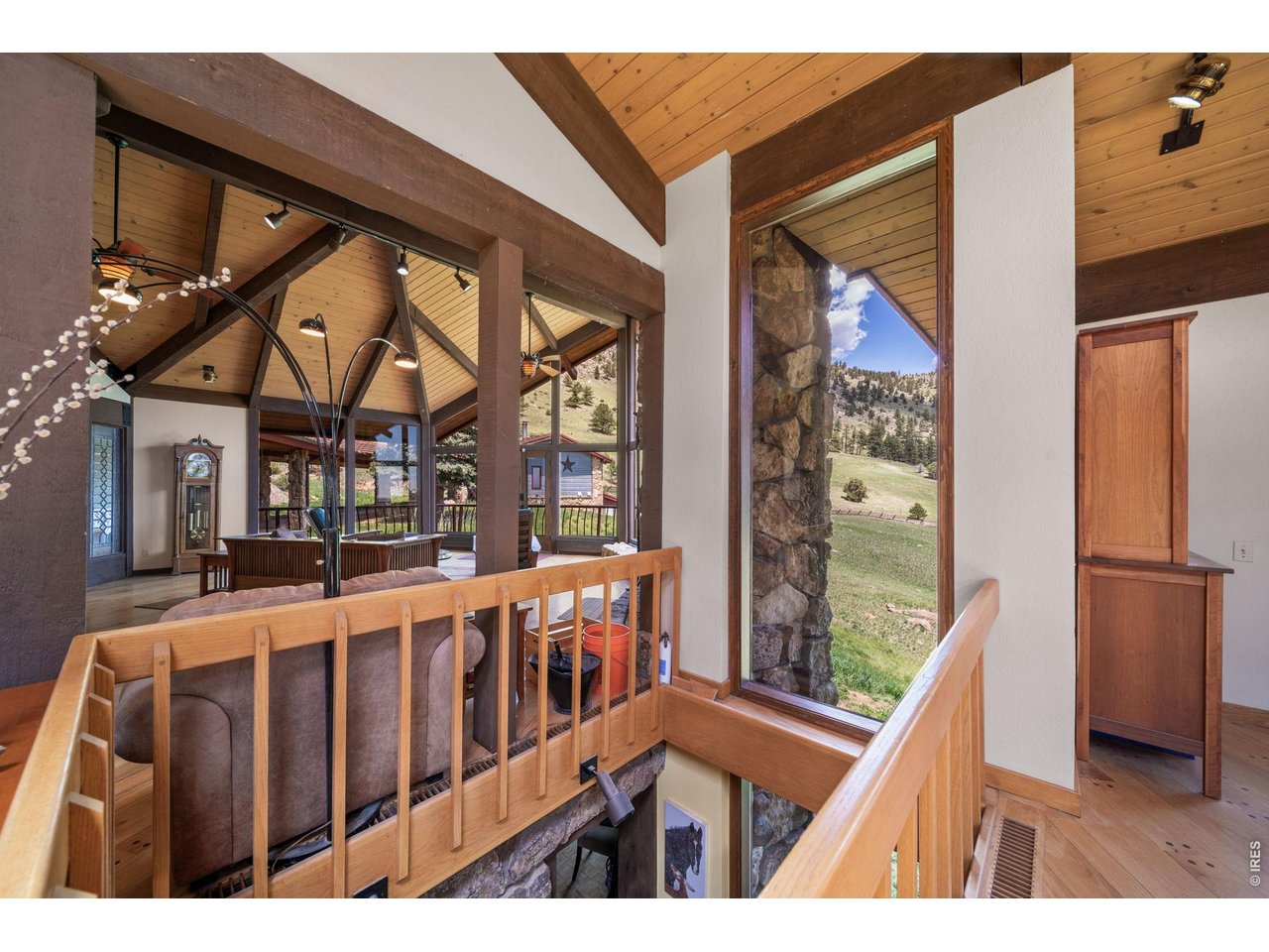 1692 Kiowa Road Lyons, CO 80540 - Photo 11 of 50