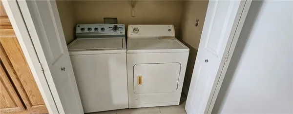 $2,172 | 313 Beethoven Street, Las Vegas, NV 89145