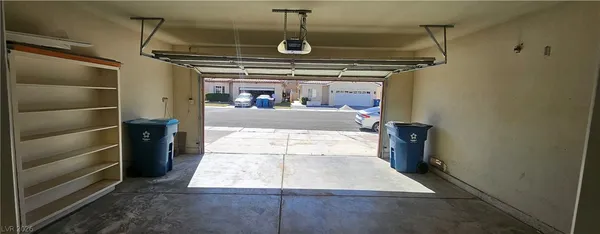 $2,172 | 313 Beethoven Street, Las Vegas, NV 89145