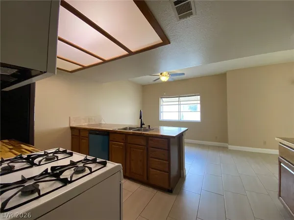 $2,172 | 313 Beethoven Street, Las Vegas, NV 89145
