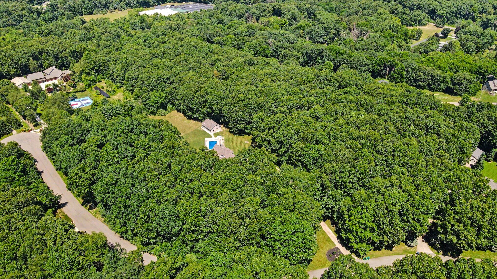 7165 Trappers Ridge Battle Creek, MI 49014 - Photo 48 of 51 051_file_9143