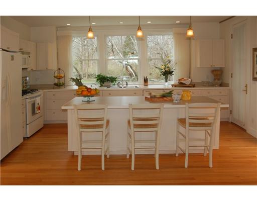 210 Farmlands Road Portsmouth, RI 02871 - Photo 3 of 13 Kitchen.