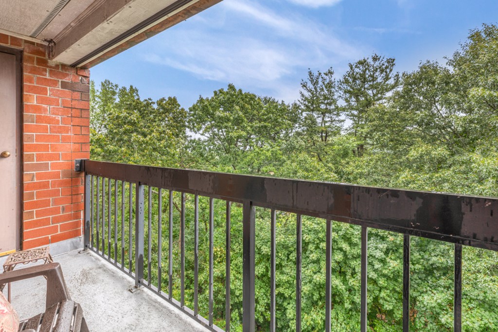 4 Summit Drive, Unit 303 Reading, MA 01867 - Photo 18 of 30