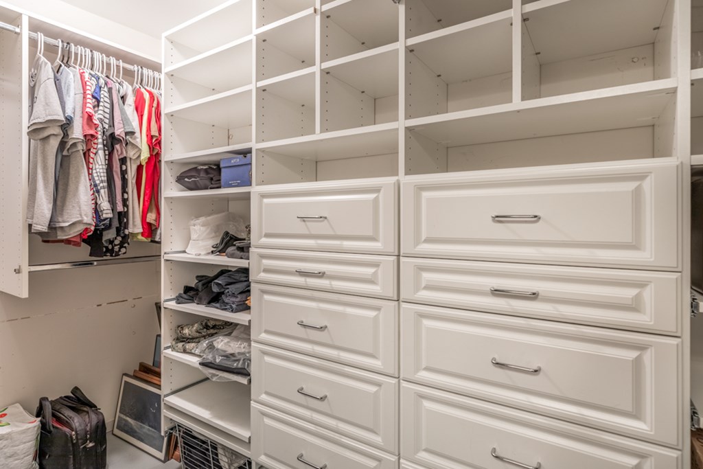 4 Summit Drive, Unit 303 Reading, MA 01867 - Photo 23 of 30