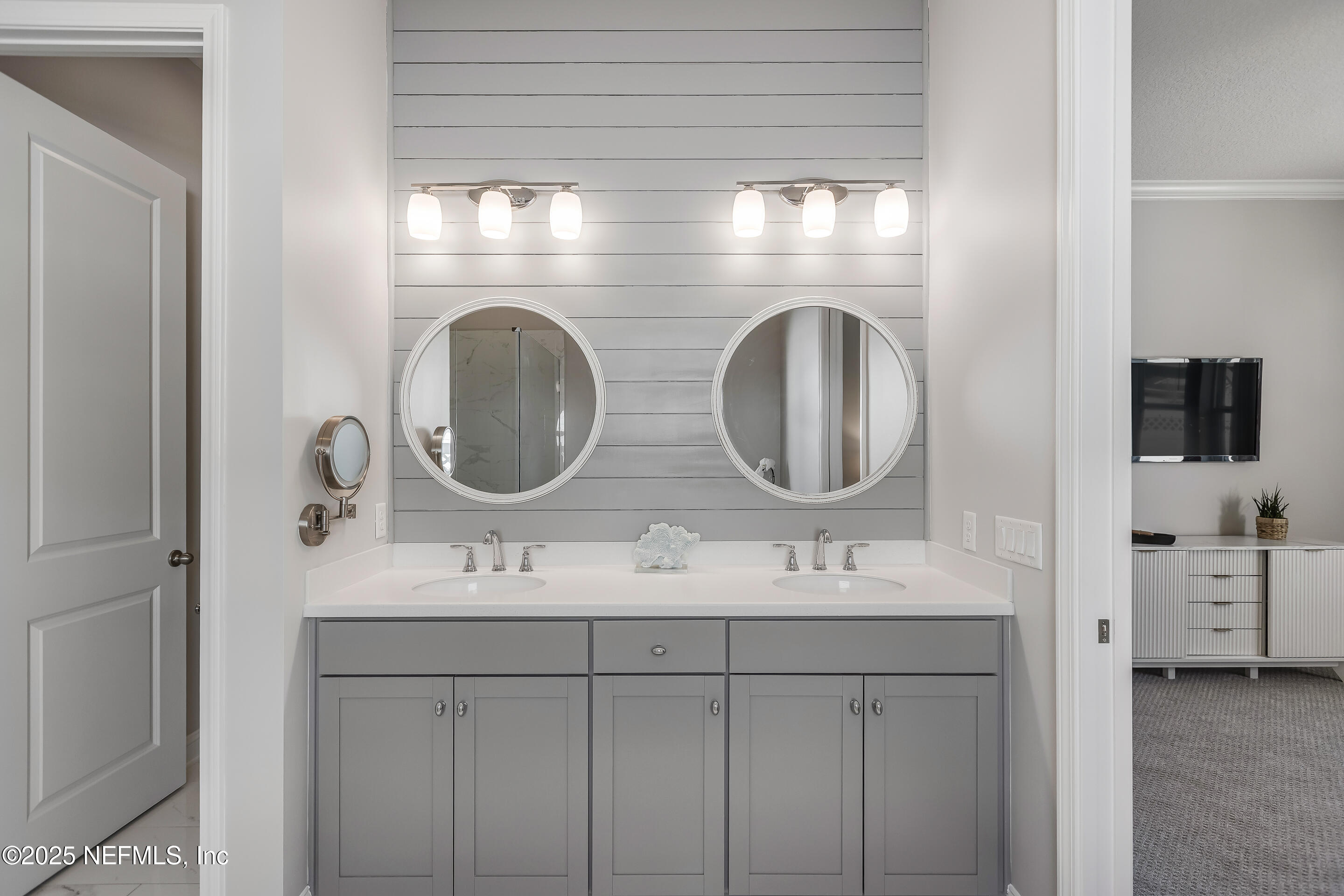 103 Tarbert Lane St. Augustine, FL 32092 - Photo 8 of 25 Primary Bath