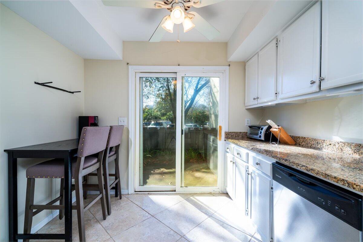 1206 Ventura Place Mount Pleasant, SC 29464 - Photo 9 of 38 06-1206VenturaPl_006