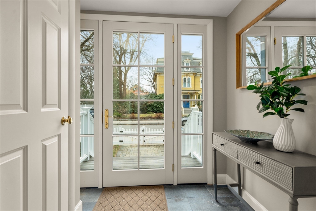 25 A Eliot Street Boston, MA 02130 - Photo 2 of 31