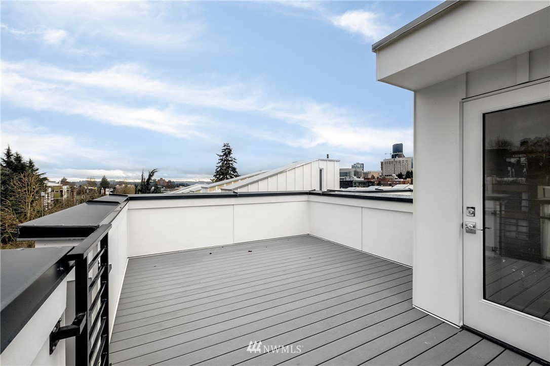 1330 East Spring Street Seattle, WA 98122 - Photo 14 of 17