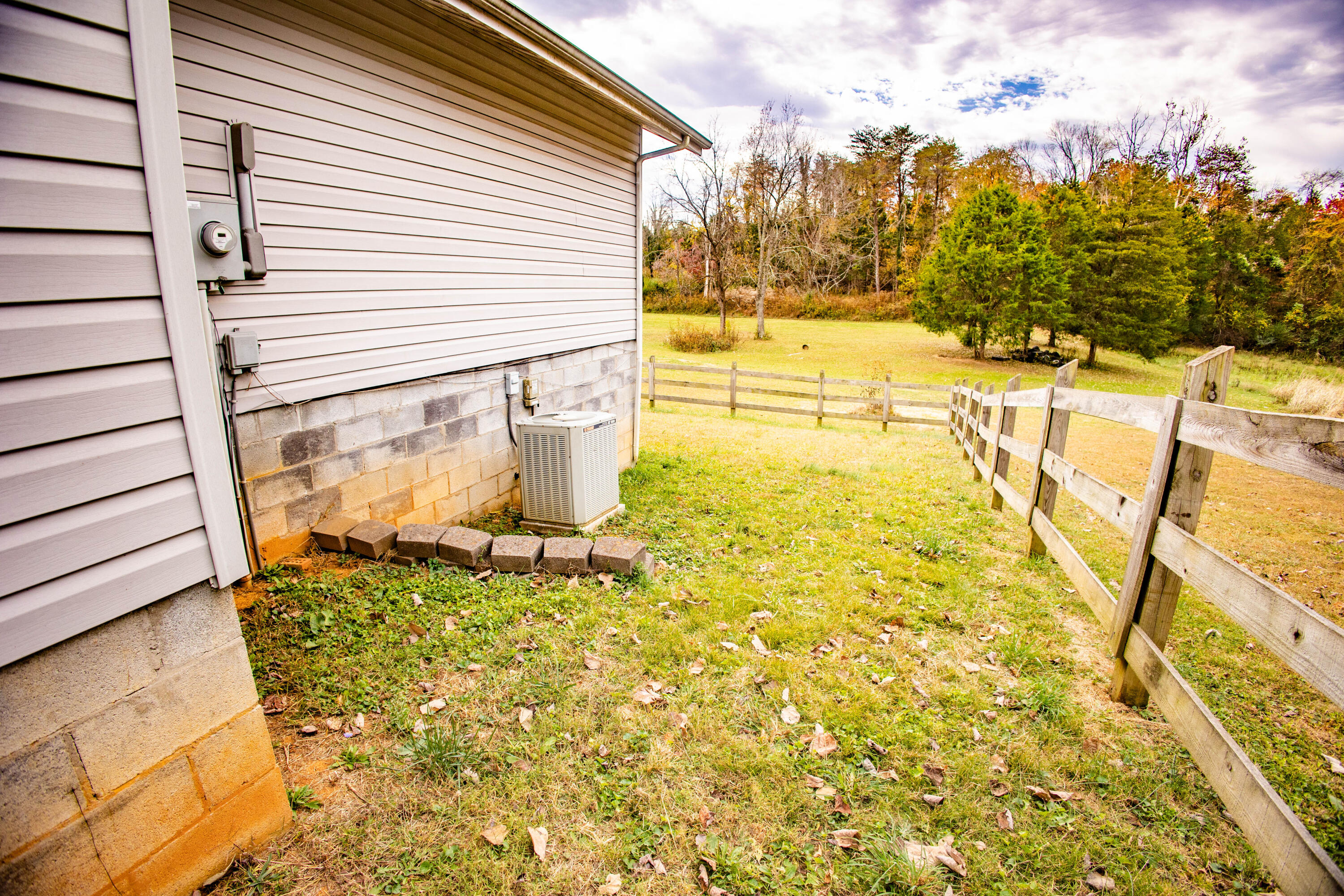433 Coomer Road Burnside, KY 42519 - Photo 11 of 108 Coomer11