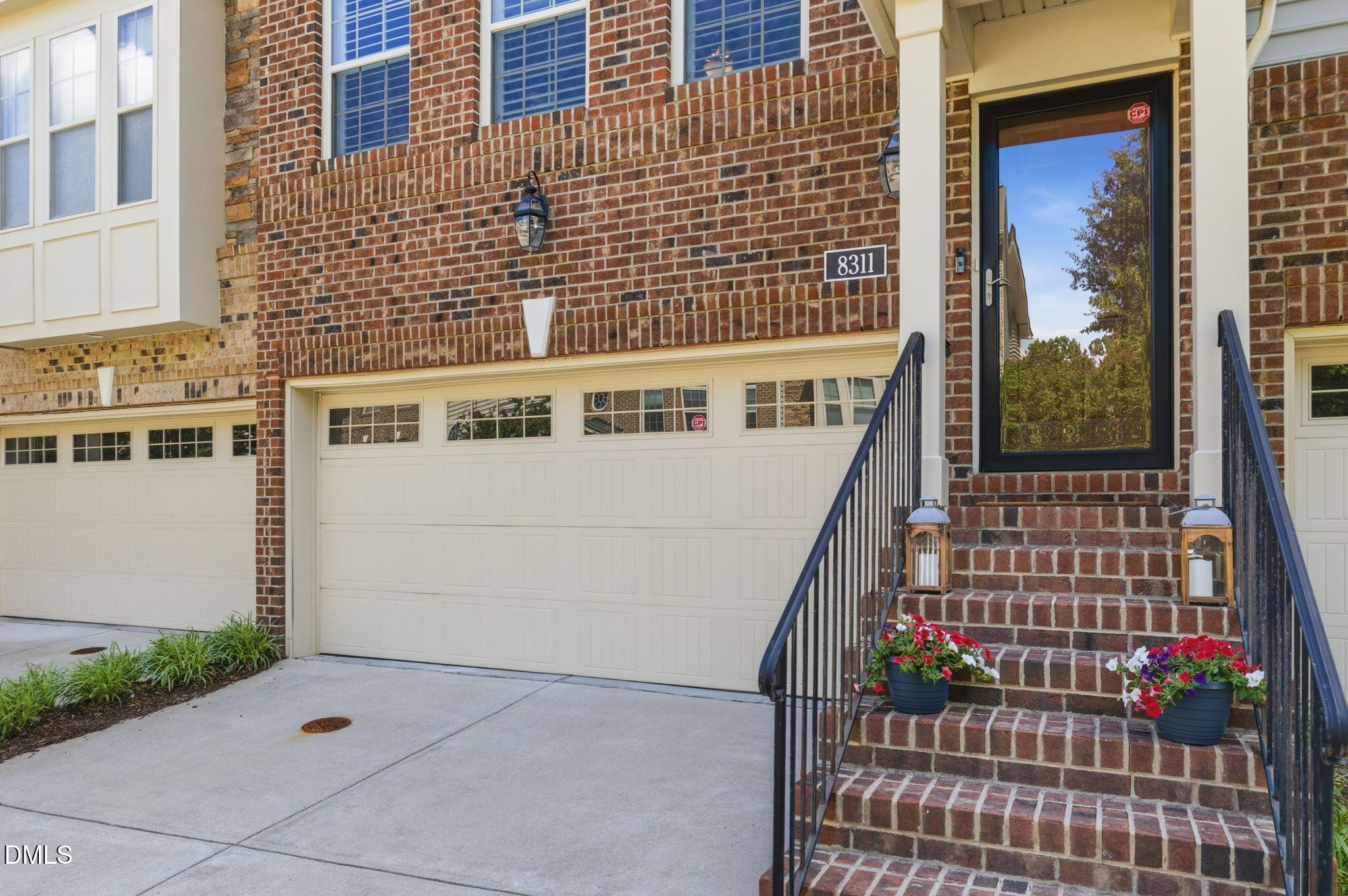 8311 Primanti Boulevard Raleigh, NC 27612 - Photo 3 of 41 4-web-or-mls-DX3A2494