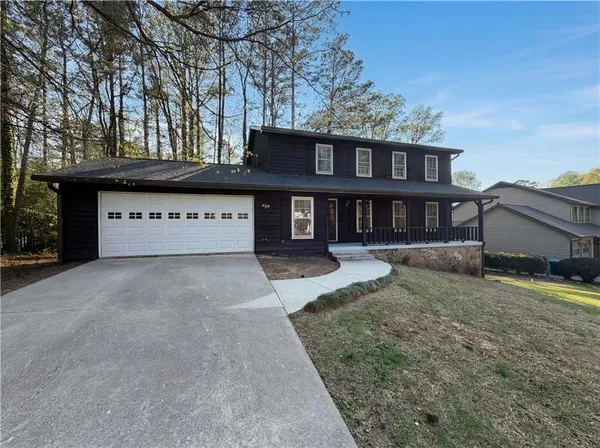 $398,000 | 300 Martingale Drive, Peachtree City, GA 30269