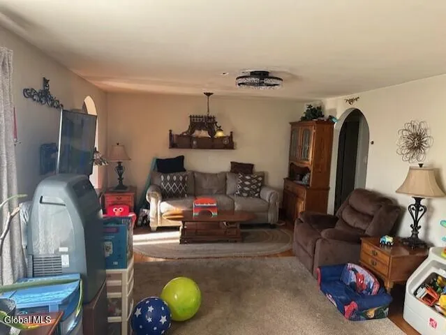 $298,000 | 1710 Norfolk Avenue, Rotterdam, NY 12303