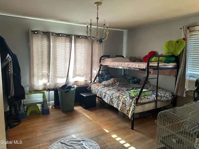 $298,000 | 1710 Norfolk Avenue, Rotterdam, NY 12303