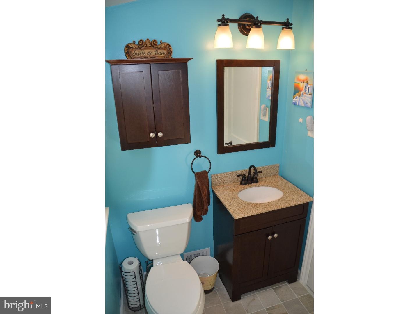 311 Warren Road Hatboro, PA 19040 - Photo 20 of 25 Bathroom