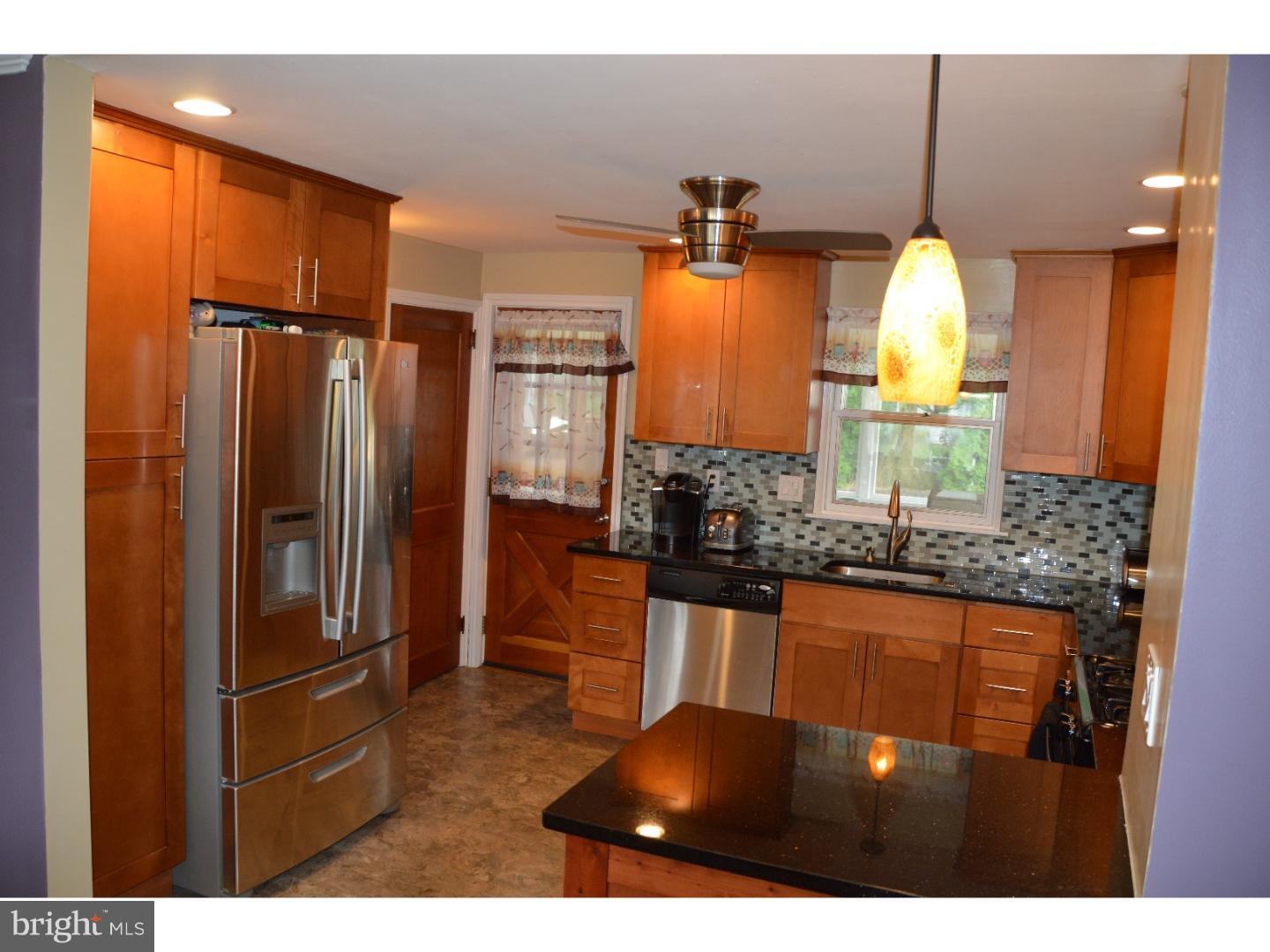 311 Warren Road Hatboro, PA 19040 - Photo 8 of 25 Kitchen