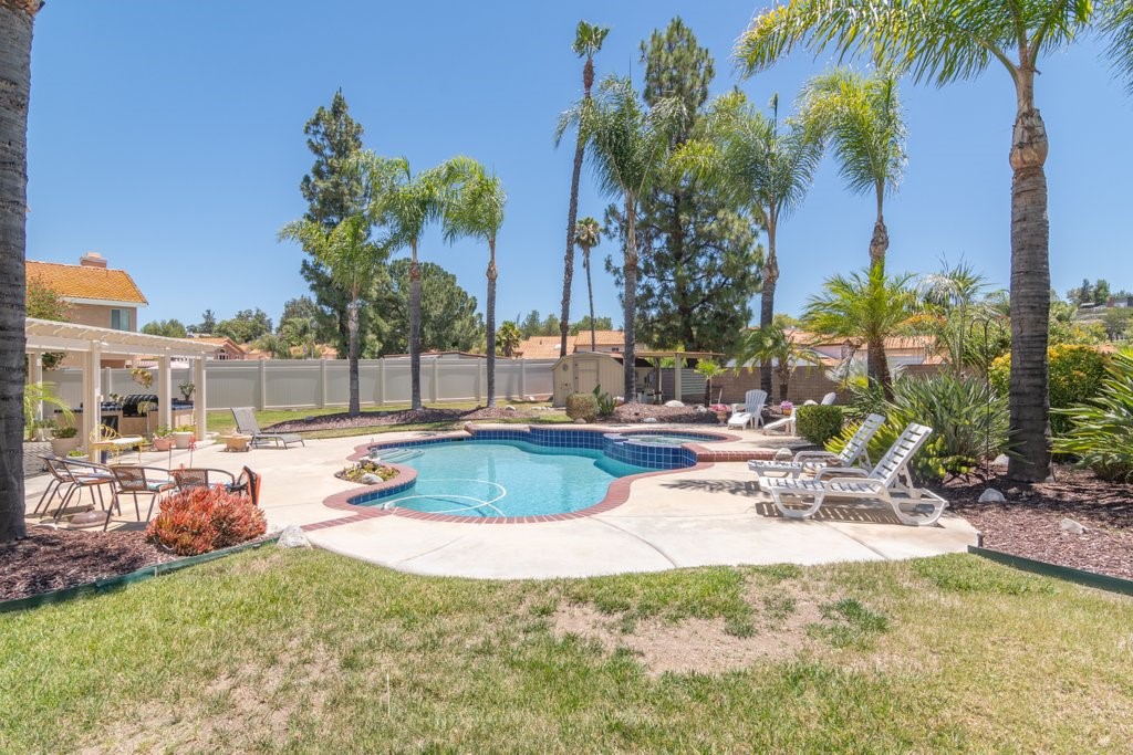 30014 Milano Road Temecula, CA 92591 - Photo 25 of 33