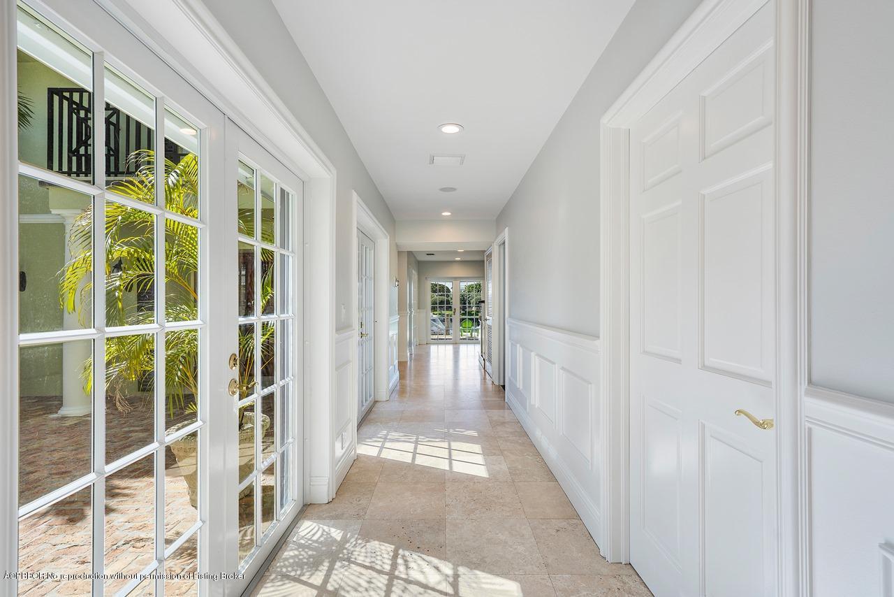 57 River Drive Ocean Ridge, FL 33435 - Photo 10 of 43 10