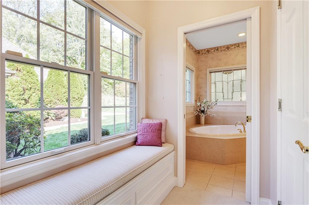 320 Turkeyfoot Road Venetia, PA 15367 - Photo 17 of 25 Gallery Image 17