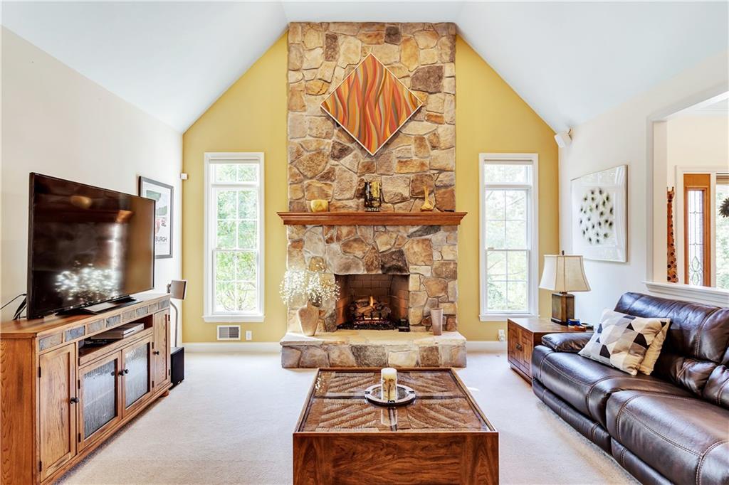 320 Turkeyfoot Road Venetia, PA 15367 - Photo 4 of 25 Gallery Image 4