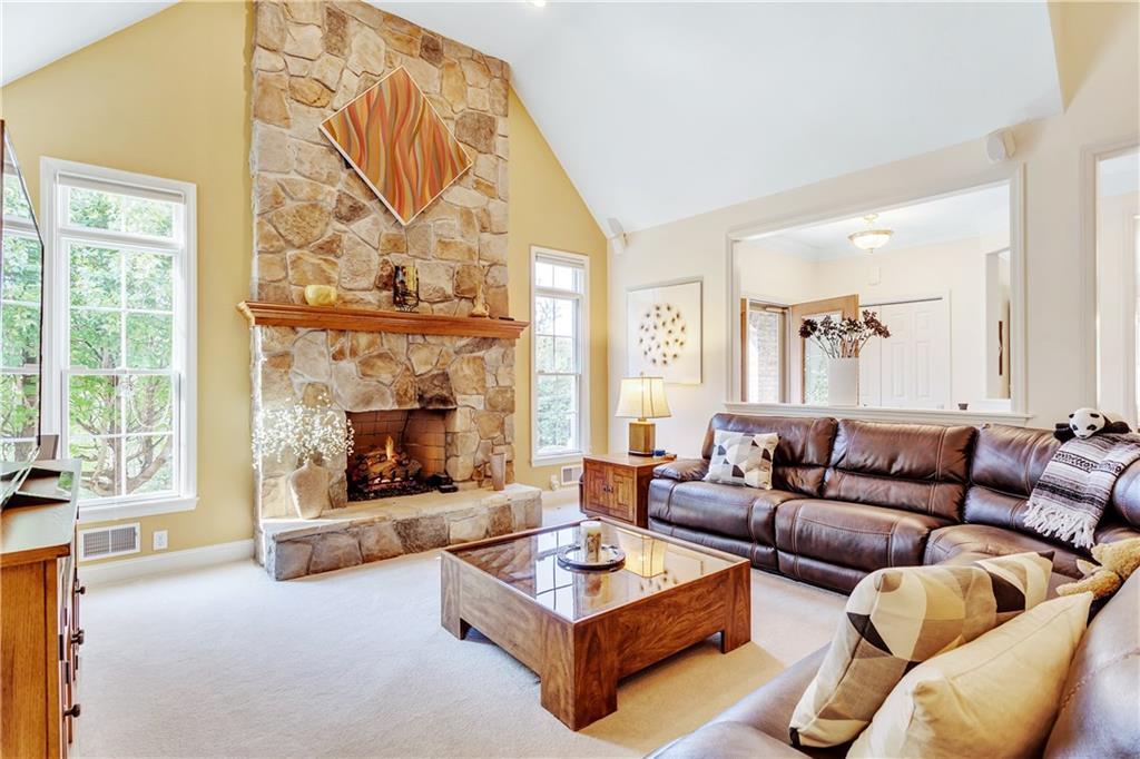 320 Turkeyfoot Road Venetia, PA 15367 - Photo 5 of 25 Gallery Image 5