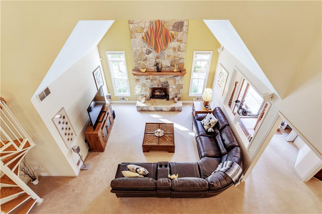 320 Turkeyfoot Road Venetia, PA 15367 - Photo 8 of 25 Gallery Image 8