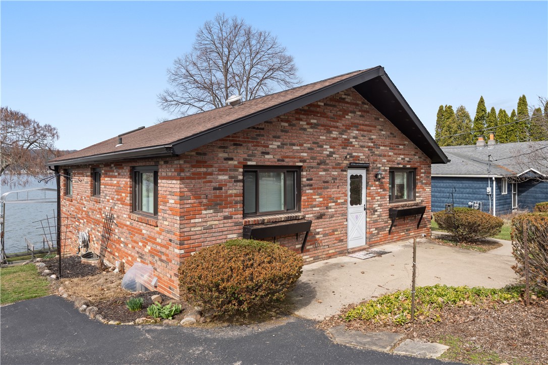 5806 East Lake Road Conesus, NY 14435 - Photo 6 of 36 Roadside