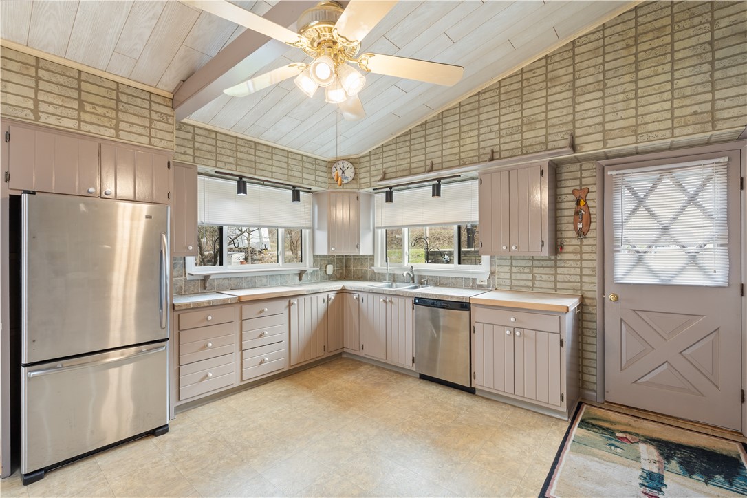 5806 East Lake Road Conesus, NY 14435 - Photo 7 of 36