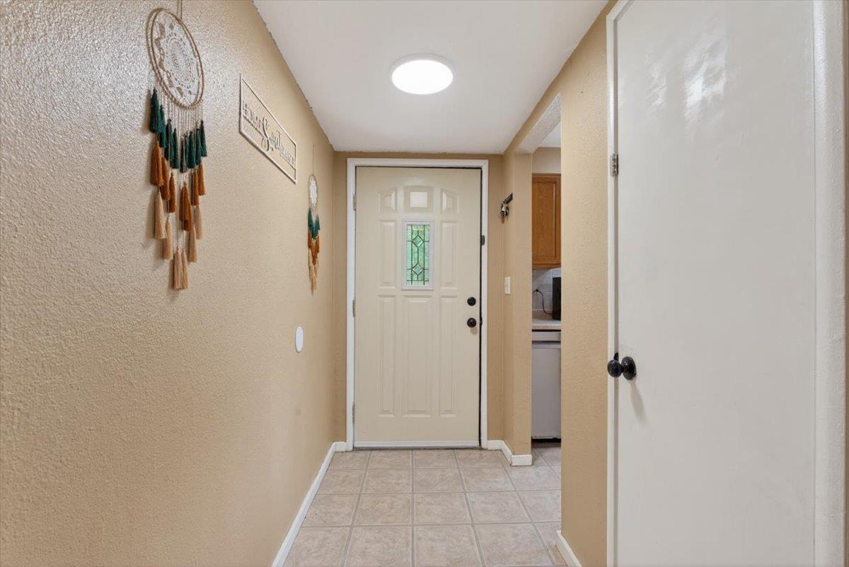 7517 Natomas Road Pleasant Grove, CA 95668 - Photo 6 of 36
