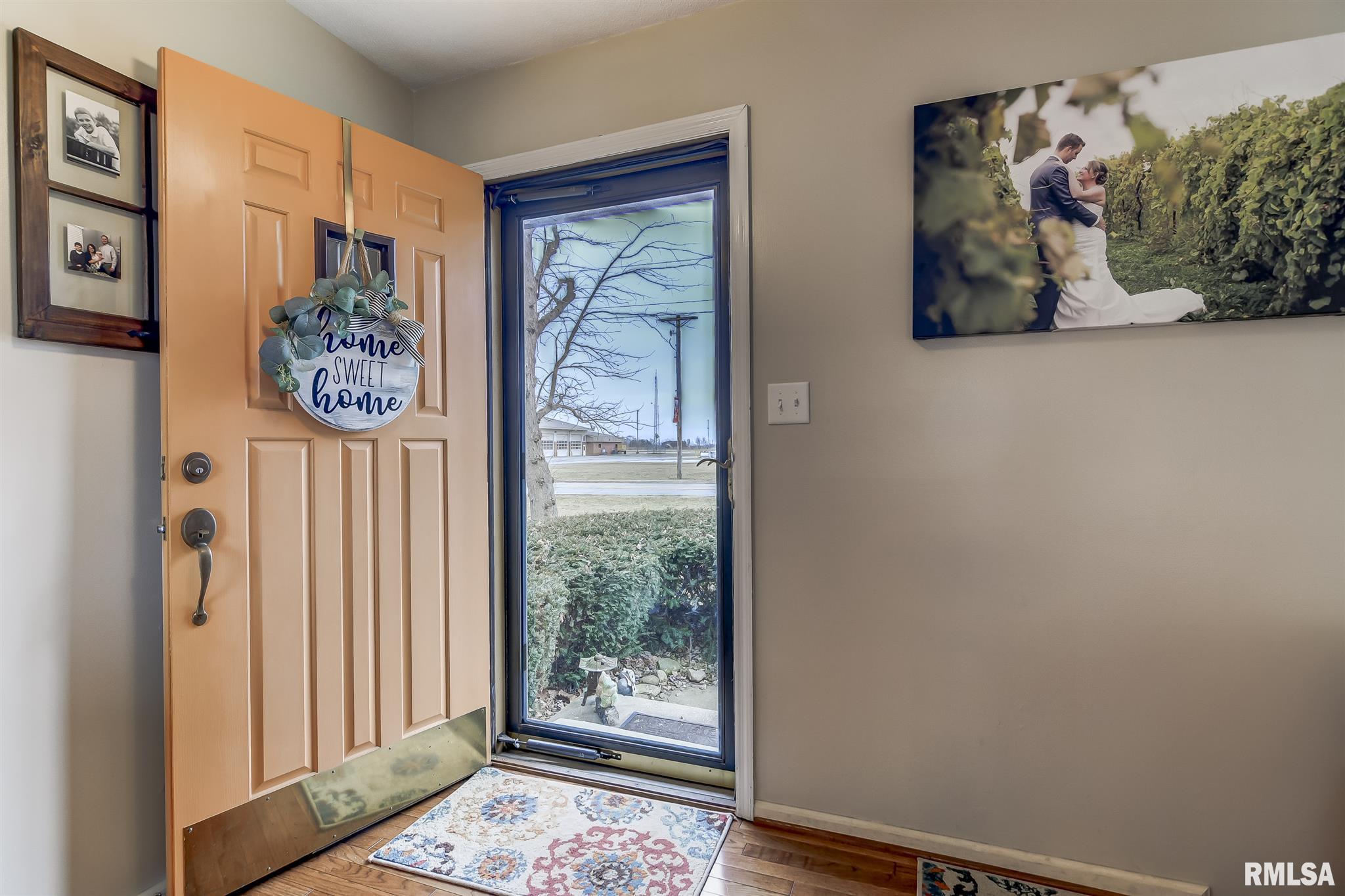 623 East Main Street Rochester, IL 62563 - Photo 2 of 41