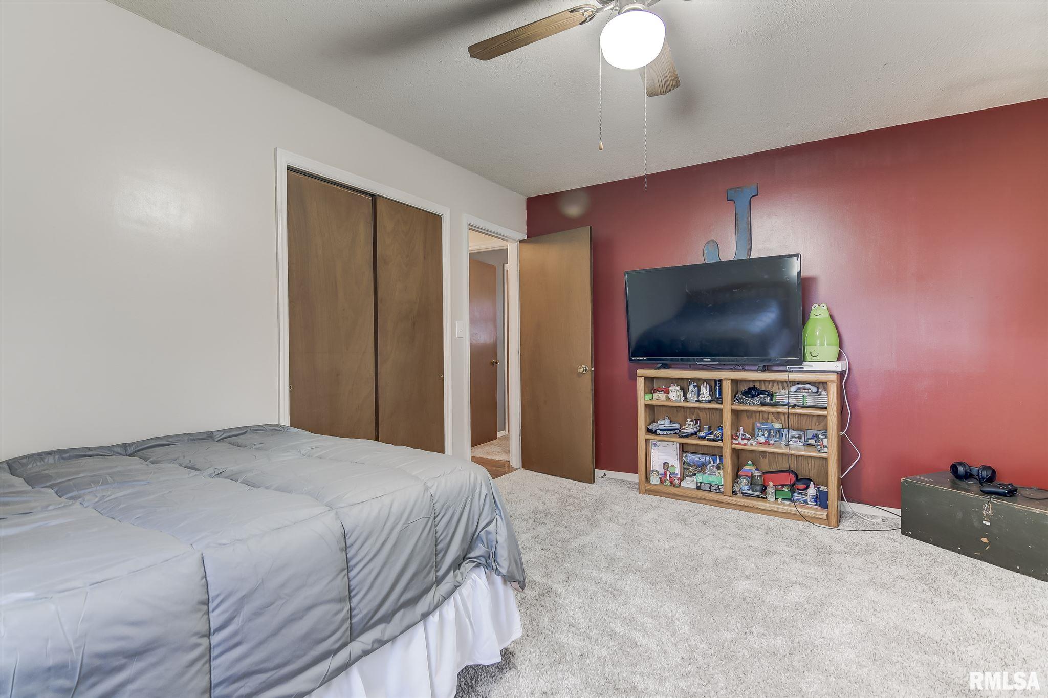 623 East Main Street Rochester, IL 62563 - Photo 25 of 41