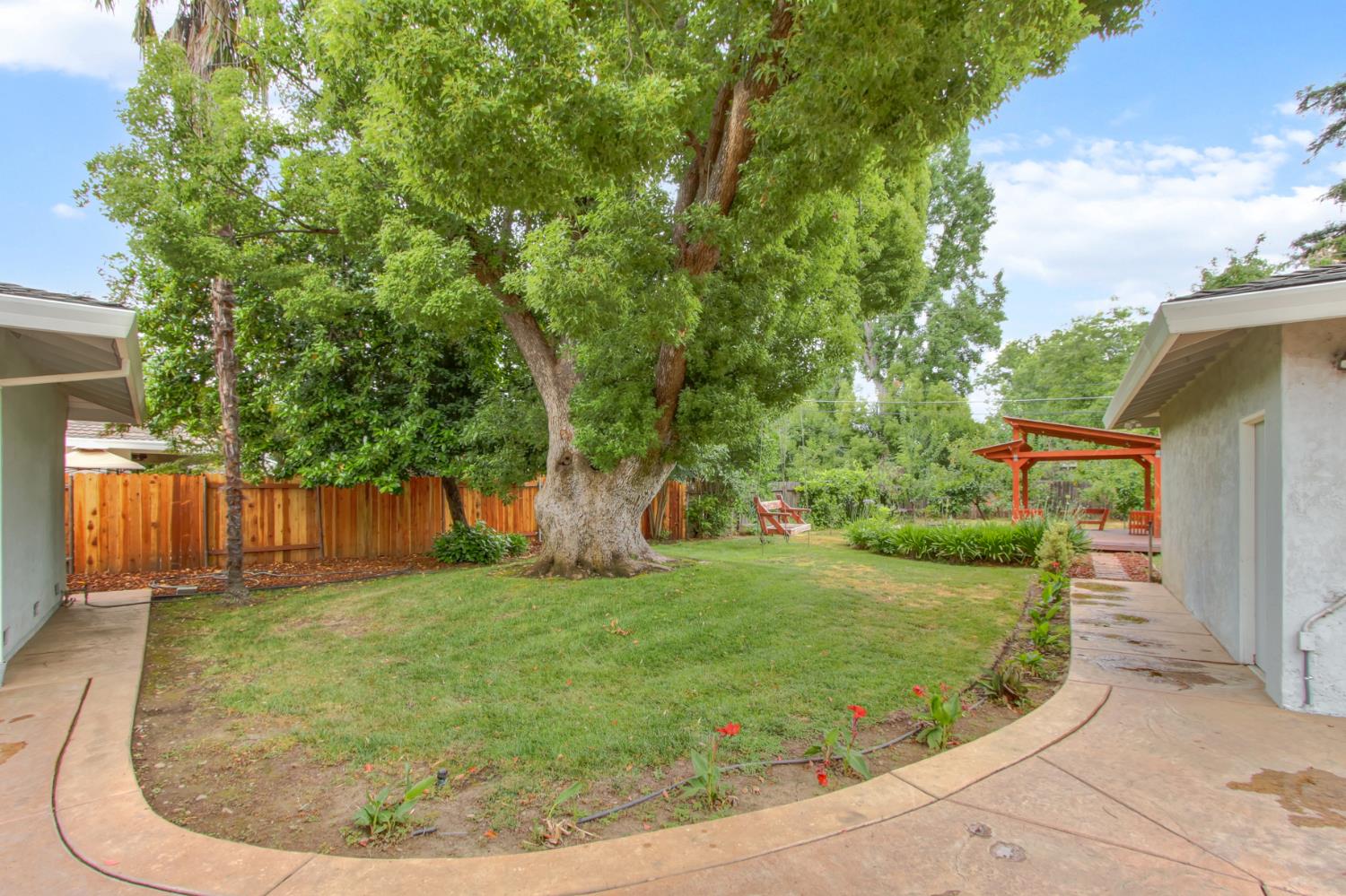 1540 Gregory Way Carmichael, CA 95608 - Photo 40 of 71