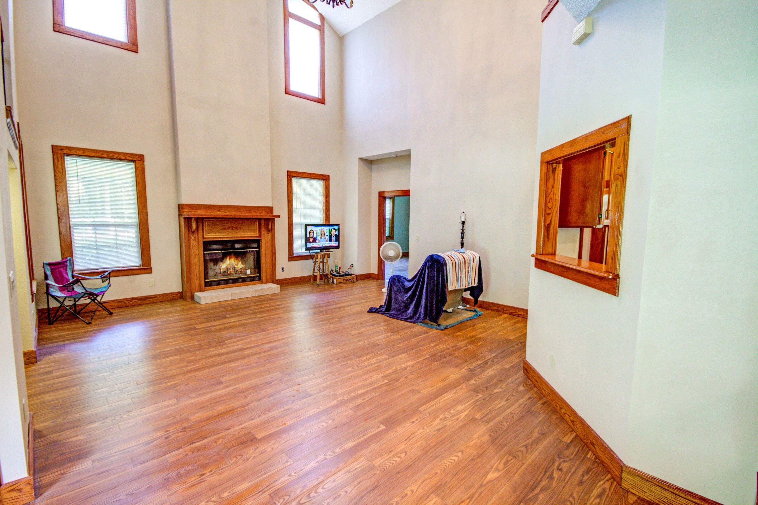 1339 State Rd S-15-28 Walterboro, SC 29488 - Photo 24 of 39 Fireplace