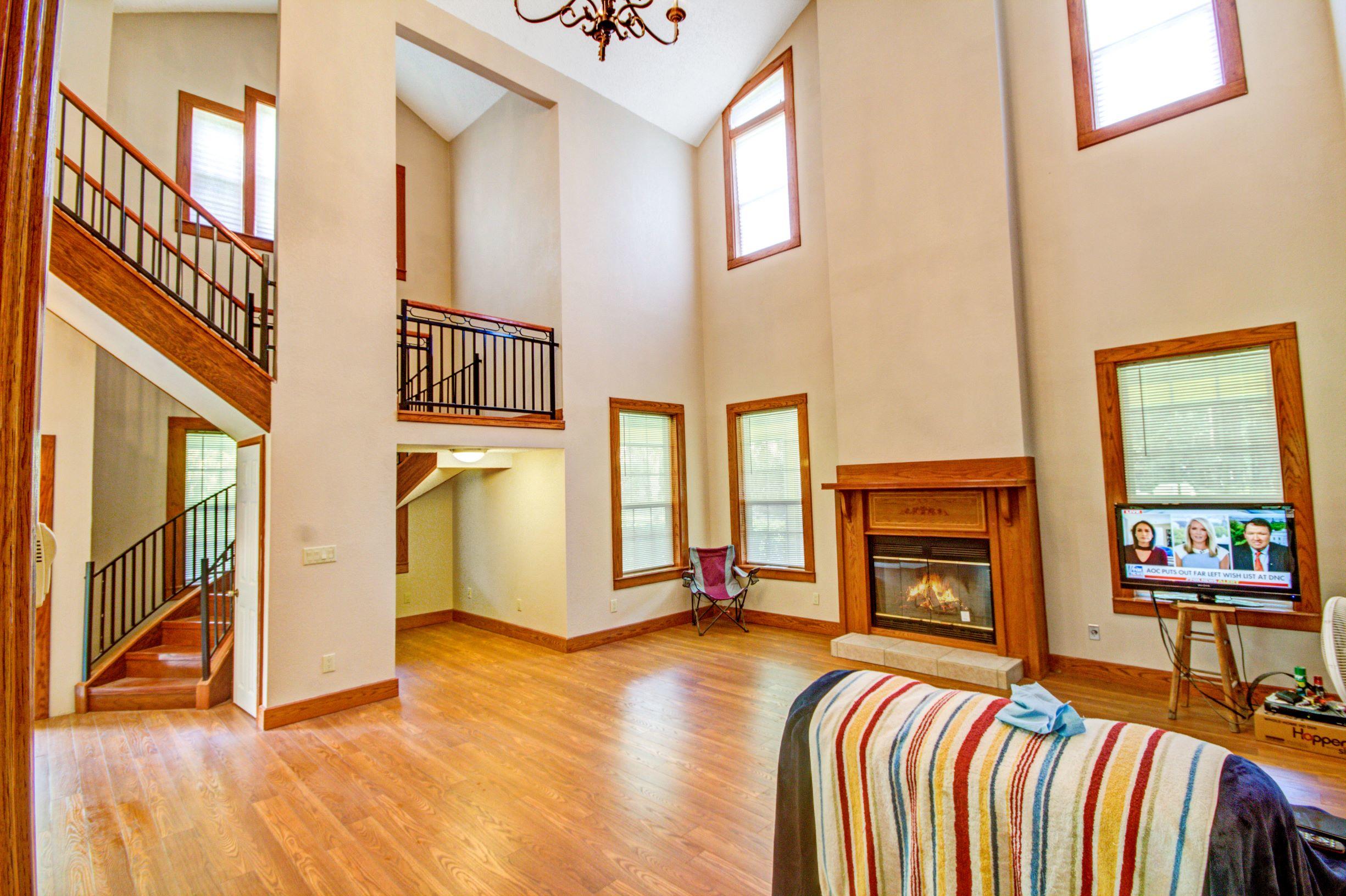 1339 State Rd S-15-28 Walterboro, SC 29488 - Photo 25 of 39 Open Staircase