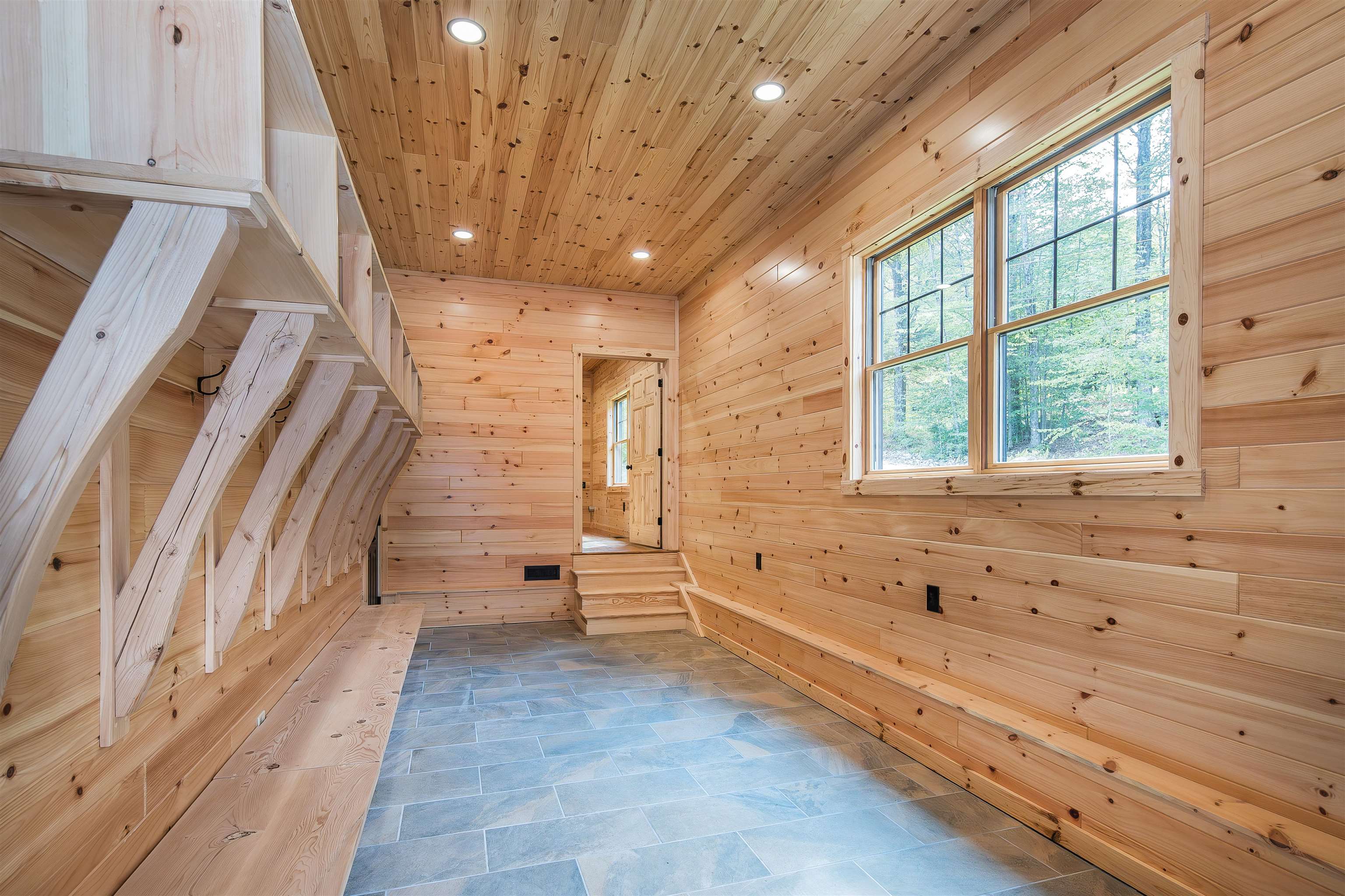 46 Deer Run Killington, VT 05751 - Photo 4 of 50