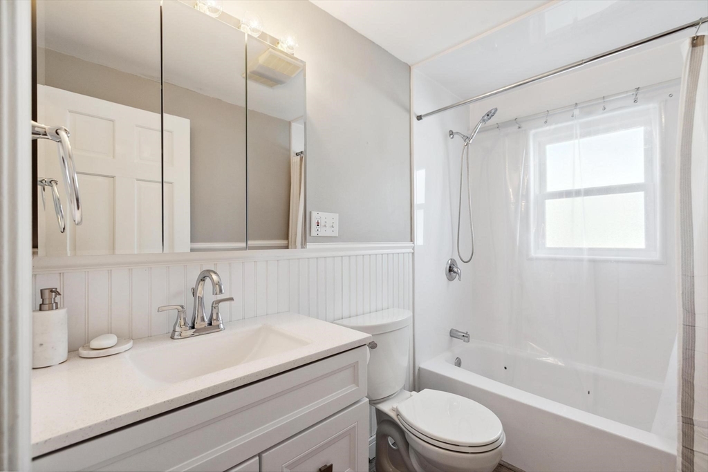 41 Keeling Road Wakefield, MA 01880 - Photo 18 of 31 Gallery Image 18