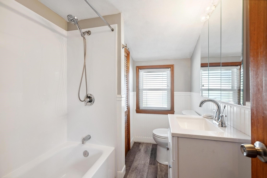 41 Keeling Road Wakefield, MA 01880 - Photo 21 of 31 Gallery Image 21