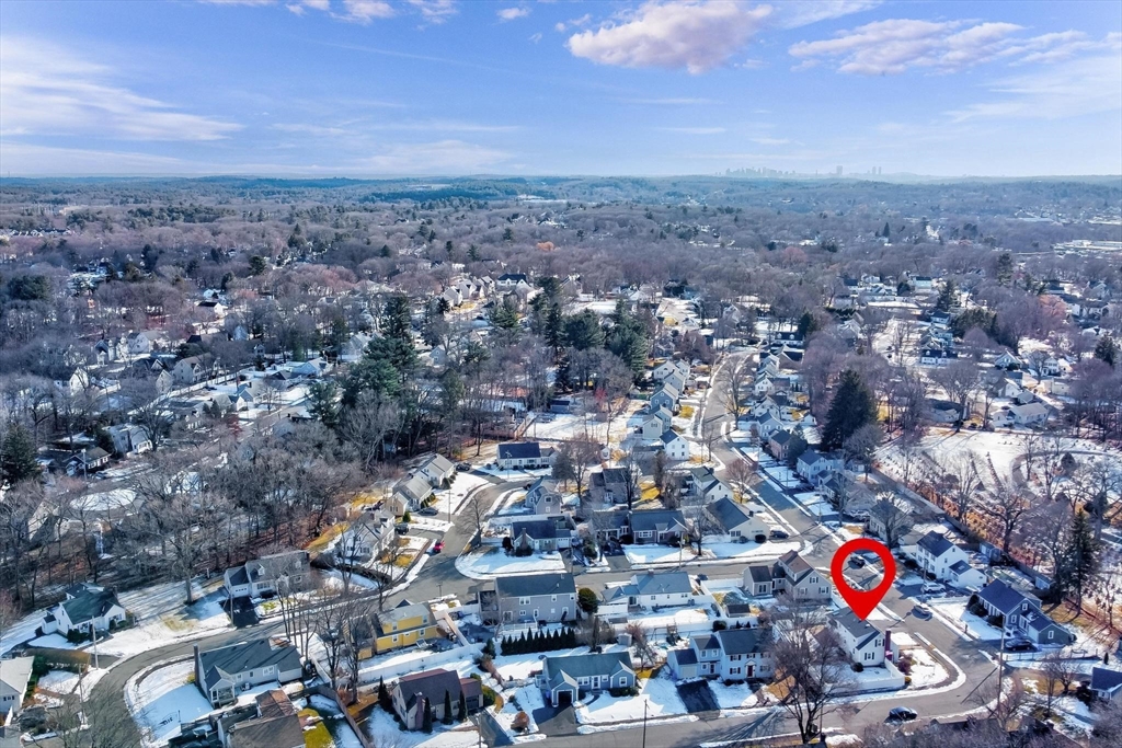 41 Keeling Road Wakefield, MA 01880 - Photo 4 of 31 Gallery Image 4