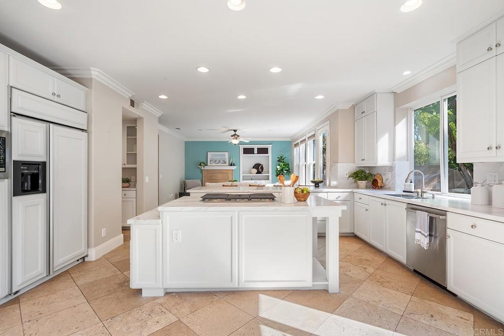 3015 Corte Tilo Carlsbad, CA 92009 - Photo 16 of 55