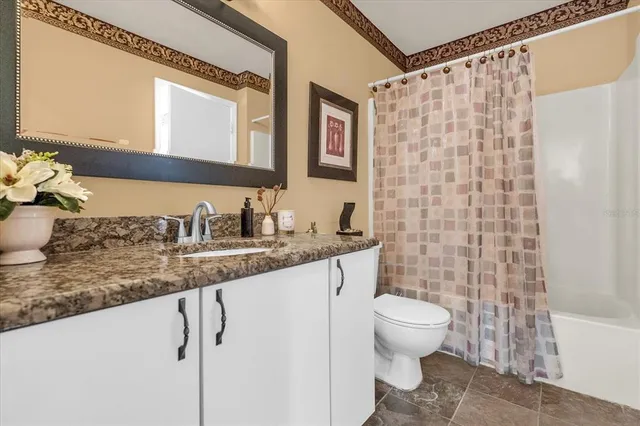 $2,200 | 6147 Sunnyvale Drive, Unit GE, Orlando, FL 32822