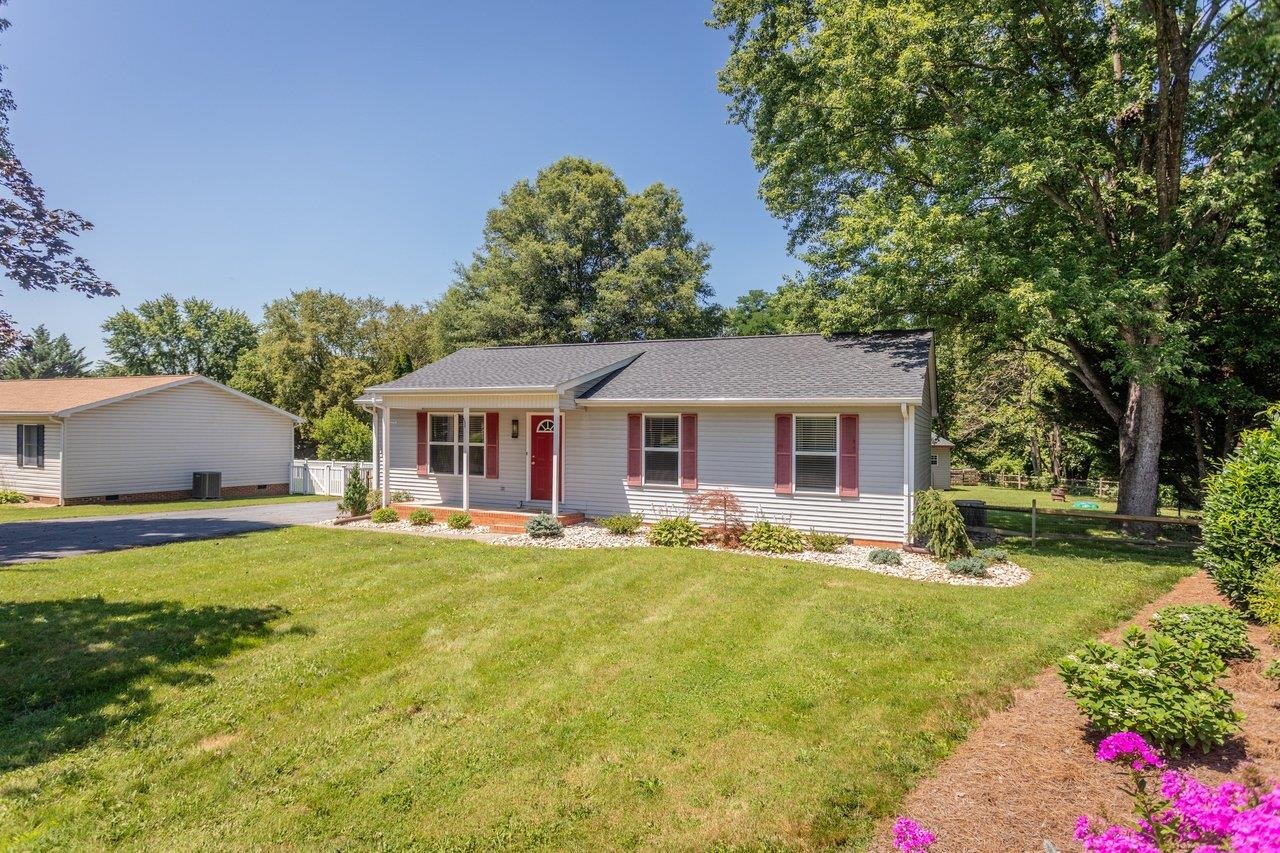 503 East Riverside Drive Bridgewater, VA 22812 - Photo 2 of 65